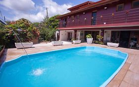 Ubatuba Ecologic Hostel e Pousada